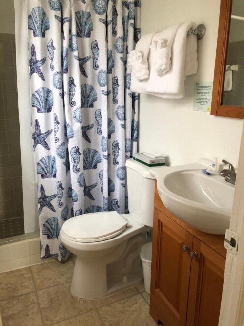 Coral Key Inn - image 14
