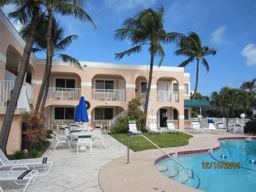 Coral Key Inn - image 35