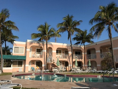 Coral Key Inn - image 38