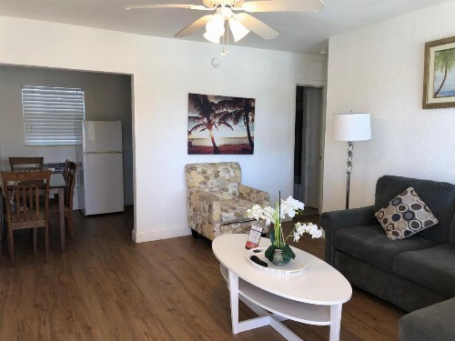 Coral Key Inn - image 41
