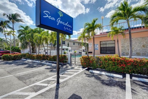 Sea Garden by the Sea - image 11