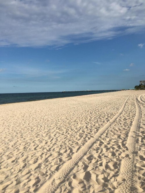 Dee Jay Beach Resort - image 28