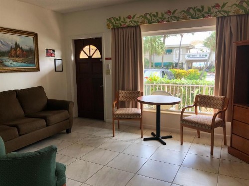 Dee Jay Beach Resort - image 6