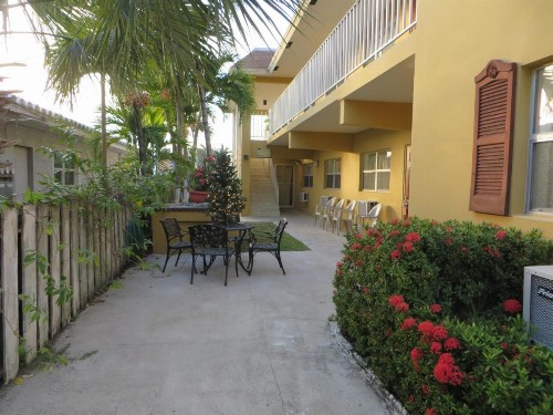 Dee Jay Beach Resort - image 9