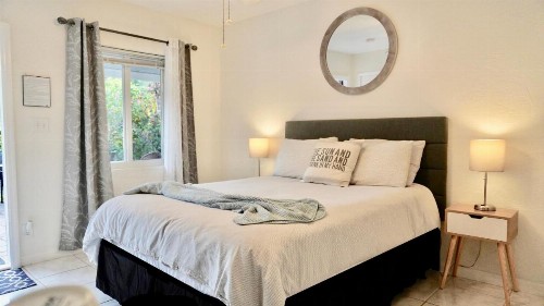 4145 By The Sea Inn & Suites