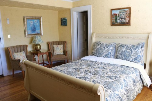 Echo Mountain Inn - image 10