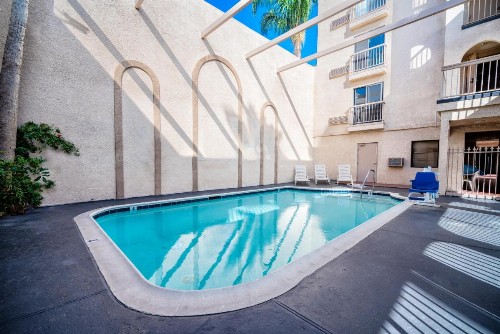Baymont by Wyndham LAX/Lawndale - image 48