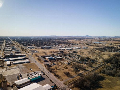 SpringHill Suites by Marriott Lawton - image 17