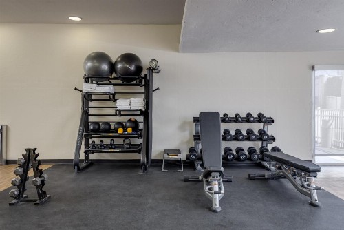 SpringHill Suites by Marriott Lawton - image 22