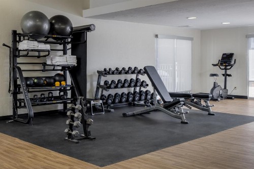 SpringHill Suites by Marriott Lawton - image 9