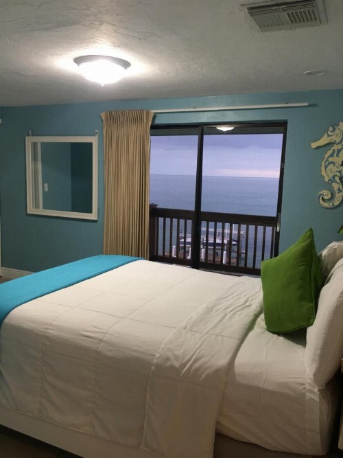 Edgewater Lodge - image 19