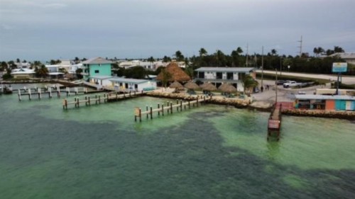 Edgewater Lodge - image 7