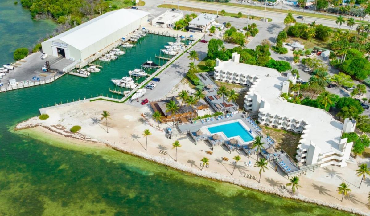 Caloosa Cove Resort & Marina - main image