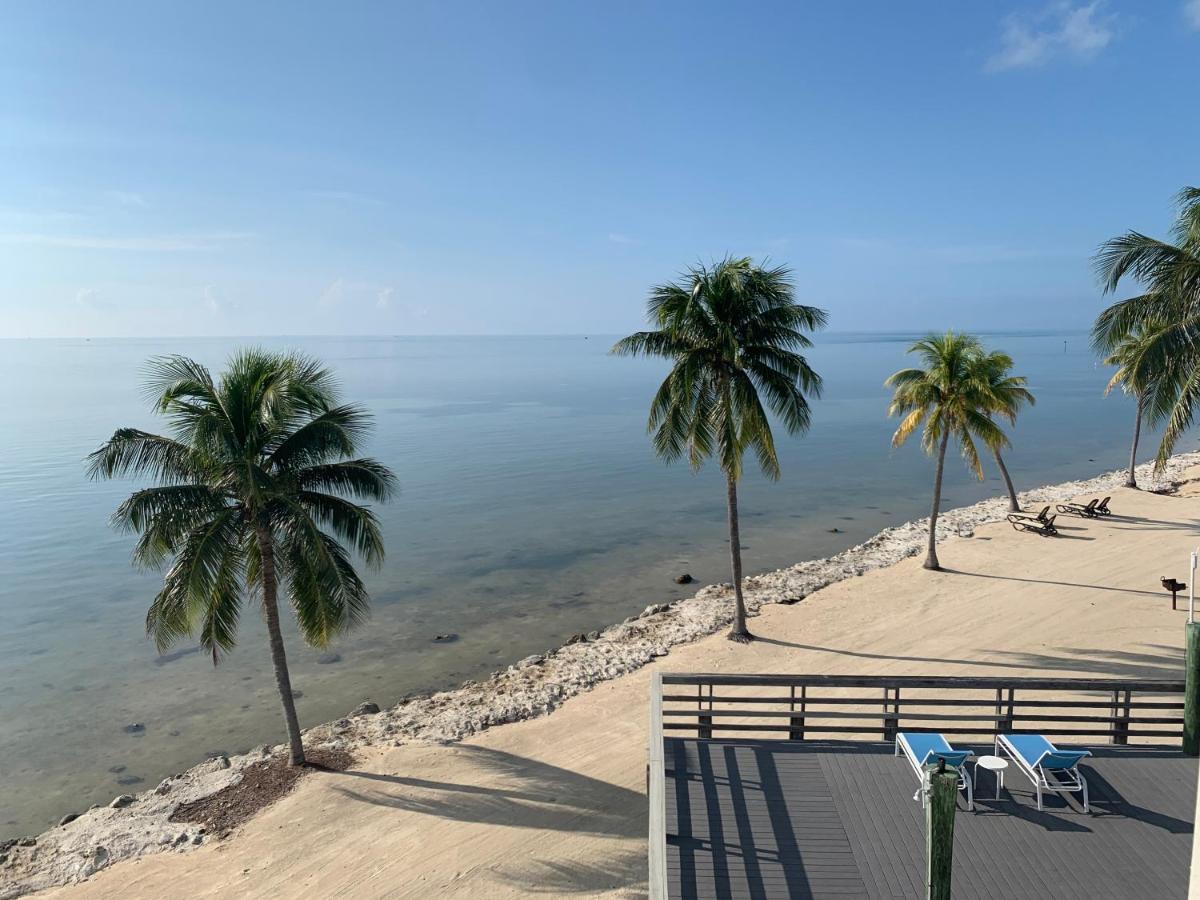 Caloosa Cove Resort & Marina - image 6
