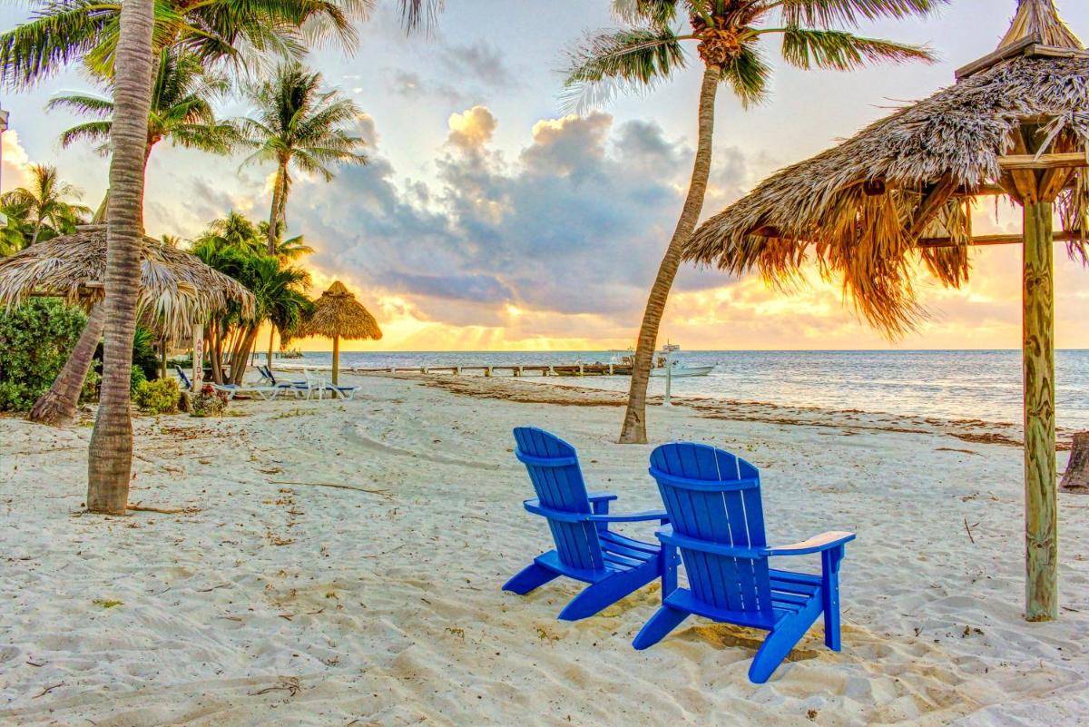 Beachfront Ocean Duplex - image 3