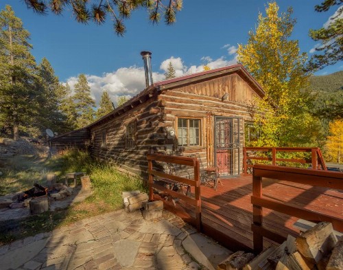 Luna's Cabin - image 6