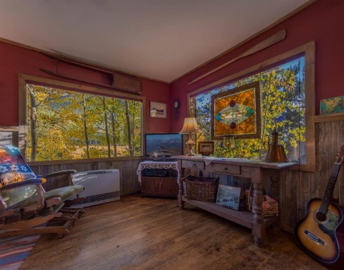 Luna's Cabin - image 9