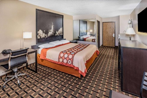 Scottish Inn and Suites League City - image 27