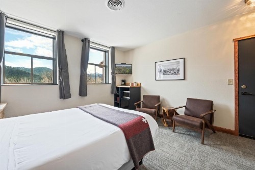 Bavarian Ritz Hotel - image 10