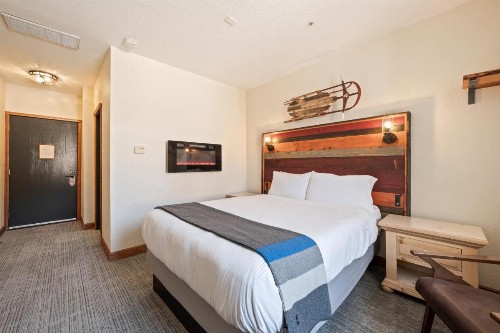 Bavarian Ritz Hotel - image 32