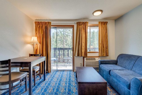Alpine Rivers Inn - image 12