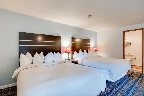 Alpine Rivers Inn - image 2