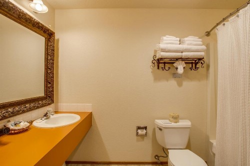 Alpine Rivers Inn - image 26
