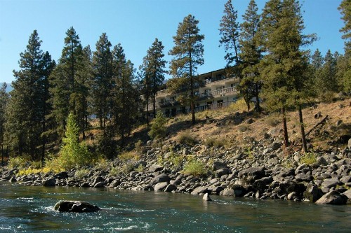 Alpine Rivers Inn - image 32