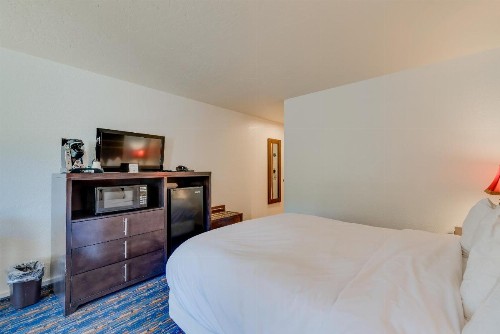Alpine Rivers Inn - image 6