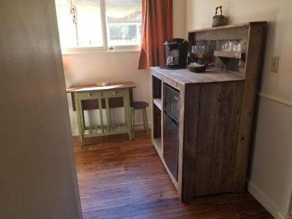Mrs. Anderson's Lodging - image 15