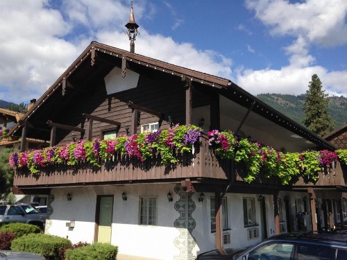 Linderhof Inn - image 5