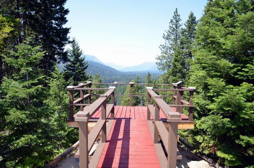 Leavenworth Camping Resort Tiny House Adeline - image 15