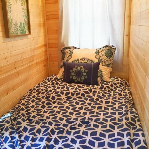 Leavenworth Camping Resort Tiny House Adeline - image 8