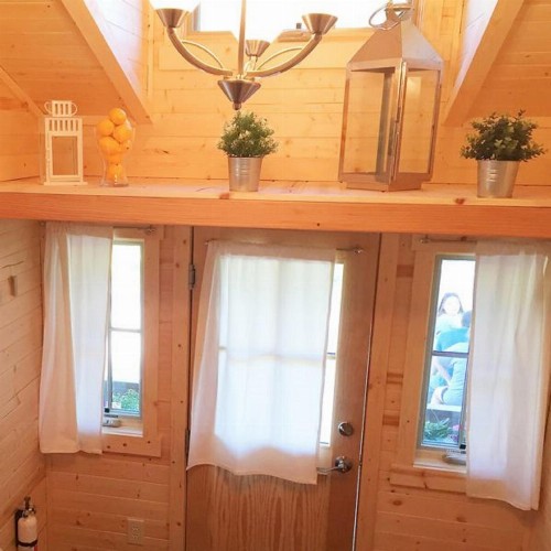 Leavenworth Camping Resort Tiny House Hanna - image 11