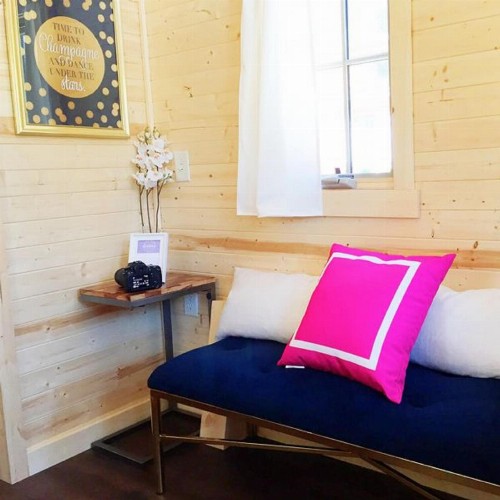 Leavenworth Camping Resort Tiny House Hanna - image 9