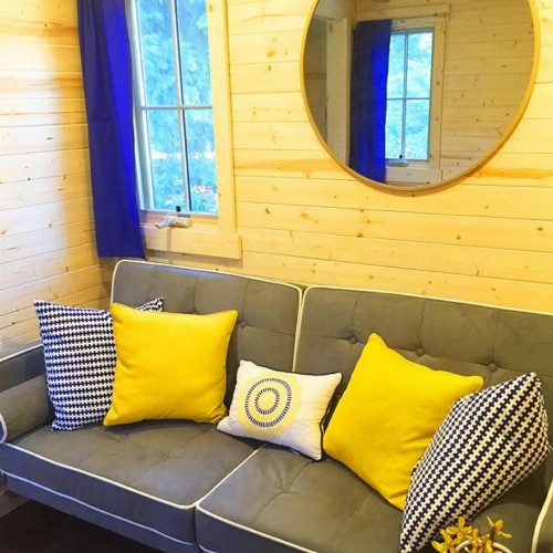 Leavenworth Camping Resort Tiny House Belle - image 13