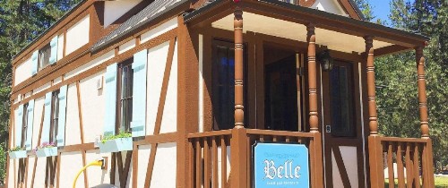 Leavenworth Camping Resort Tiny House Belle - image 9