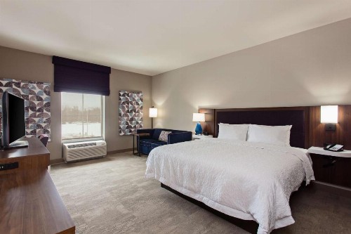 Hampton Inn & Suites Leavenworth - image 6