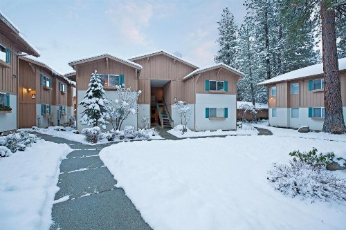 Grizzly Hideaway - image 8