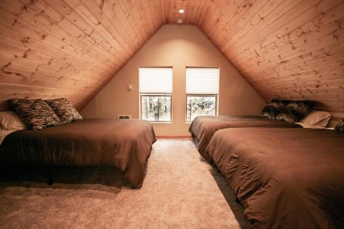 Tivoli Chalet - image 2