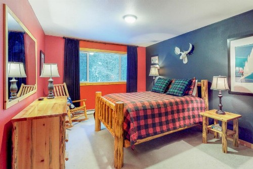 Triple Pines Lodge - image 8