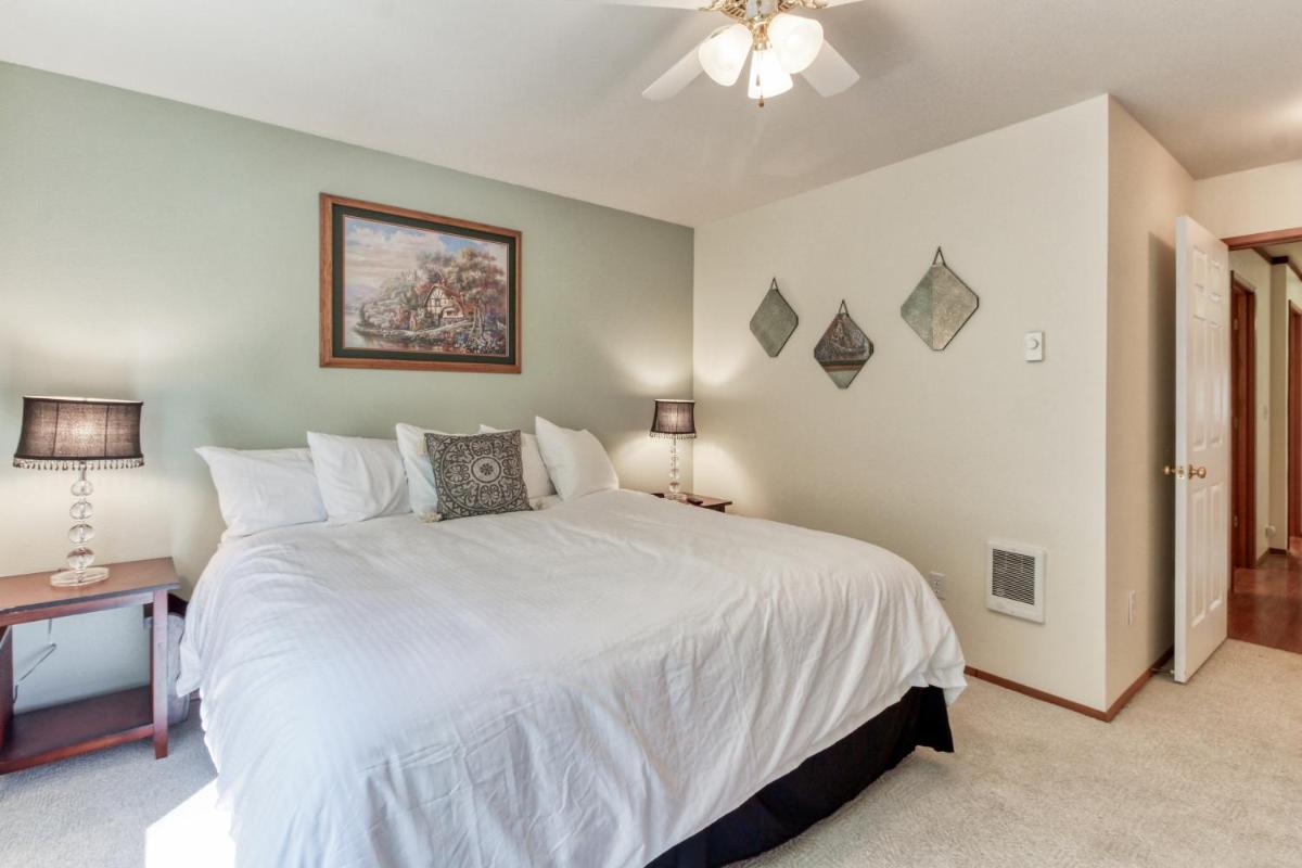 3 Bed 2 Bath Apartment in Leavenworth - image 7