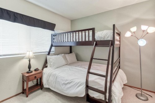 3 Bed 2 Bath Apartment in Leavenworth - image 9