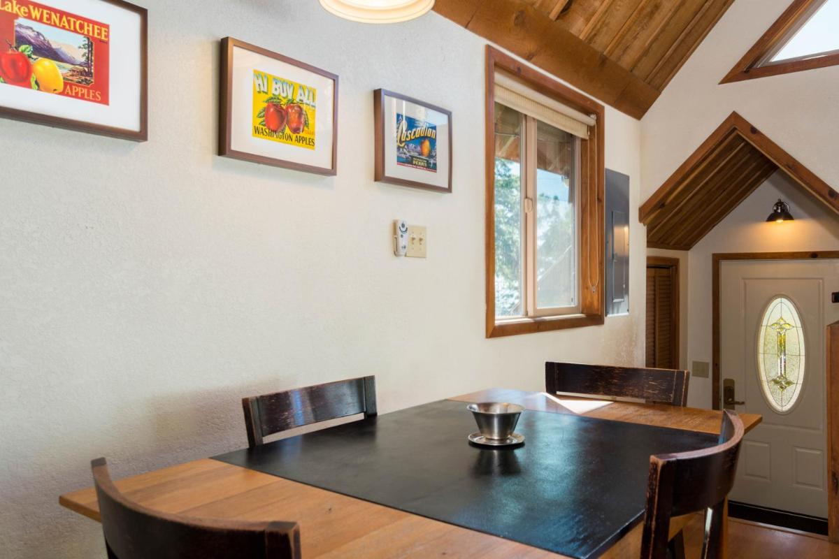 Vista View Chalet - 2 Bed 1 Bath Vacation home in Lake Wenatchee - image 6