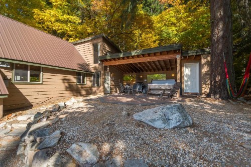 Vista View Chalet - 2 Bed 1 Bath Vacation home in Lake Wenatchee - image 9