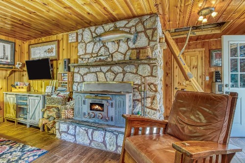 Whispering Pines - image 9