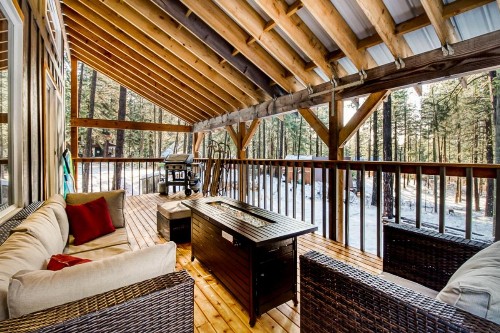 Reindeer Lodge - image 7