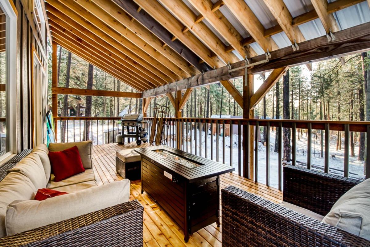 Reindeer Lodge - image 7