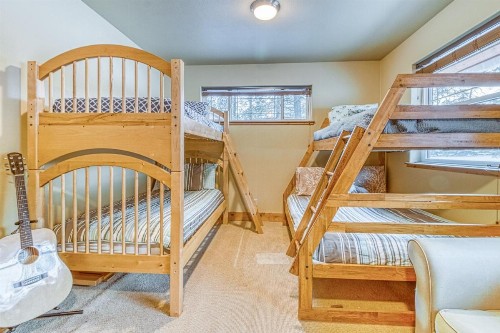 River Song Cabin - image 6
