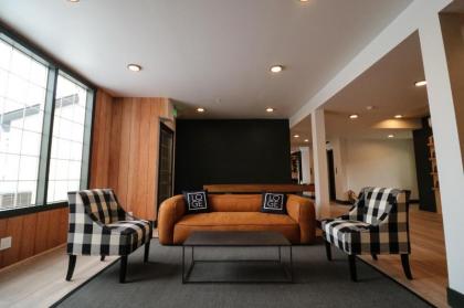 LOGE Leavenworth Downtown - image 6